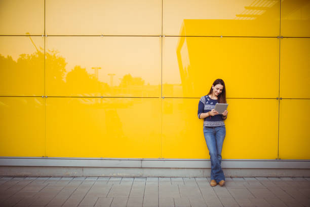 istock Standing by the shopping mall 812266932