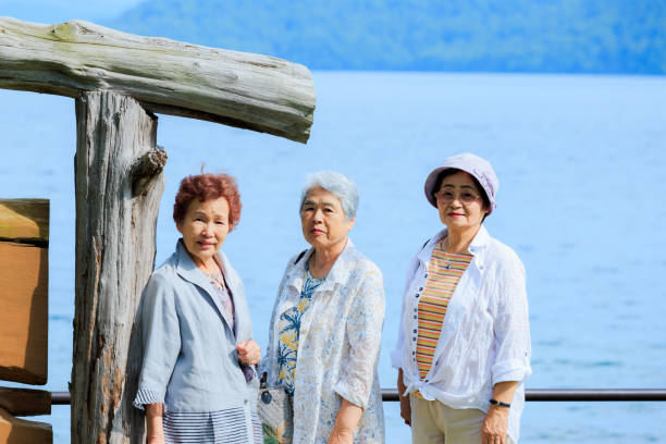 istock Japanese elderly women travel 812276584