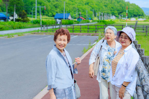 istock Japanese elderly women travel 812279536