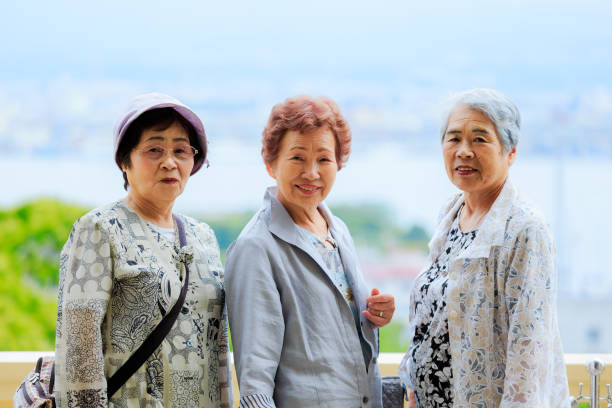 istock Japanese elderly women travel 812284184