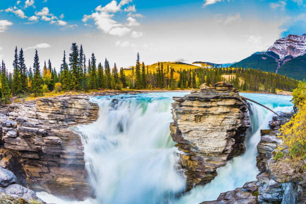 istock The waters of Athabasca 812392938