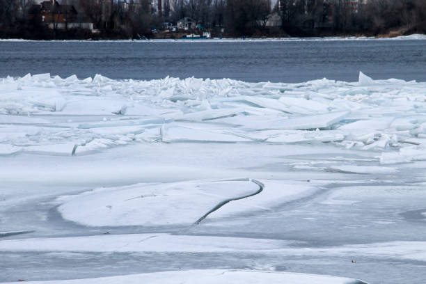 istock Ice floes on the river Dnieper in Ukraine 812416282