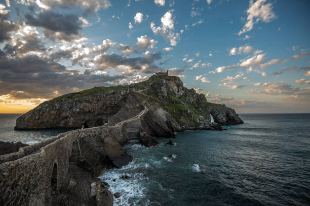 istock San Juan de Gaztelugatxe hermitage, Euskadi 812473034