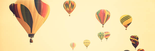 istock Hot air balloons 812609138