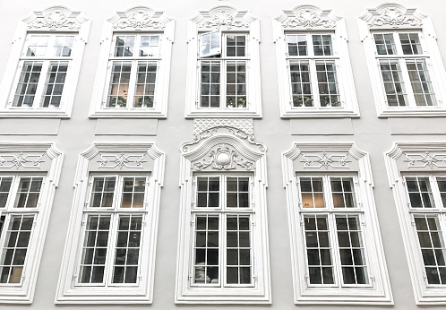 Elegant Windows in Copenhagen - Klareboderne 3 - 8, Rosenborg Quarter, built in 1731