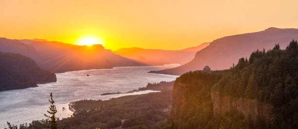istock Dazzling Sunrise over the Columbia River Gorge, Oregon 812779744
