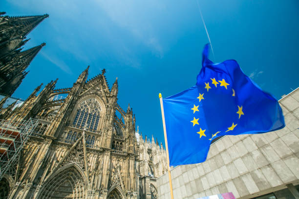 istock Europe flag in front of Cologne 812848096
