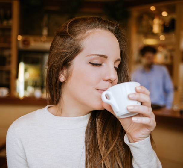 istock Your Girl Drinking 813025038