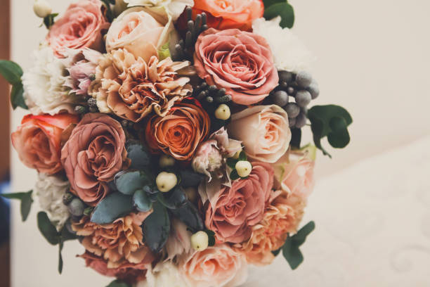 istock Wedding flowers, floral decor, bridal bouquet 813117558