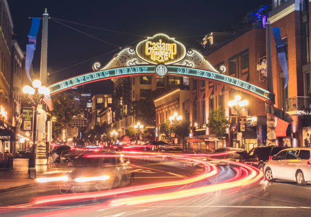 가스 램프 쿼터-샌디에고 - night downtown district north america san diego california 뉴스 사진 이미지