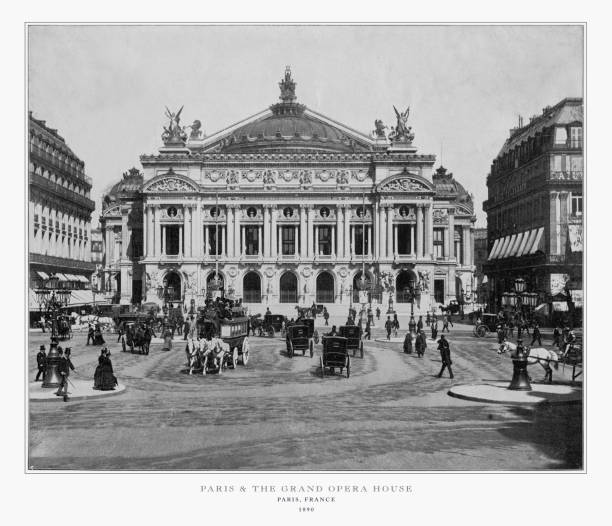 parigi, francia, e il grand opera house, antique paris photograph, 1893 - centro di arti sceniche foto e immagini stock