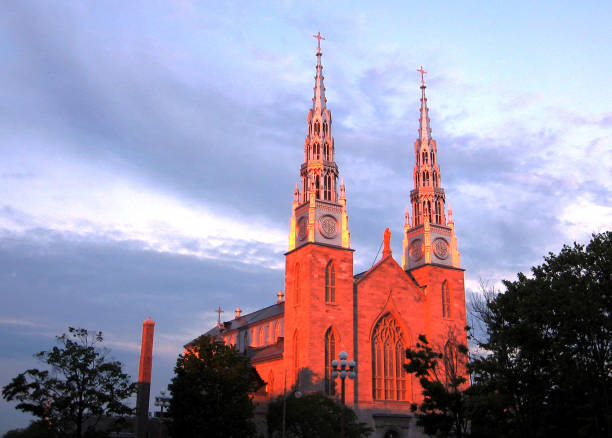 istock Ottawa Notre Dame Basilica May 2008 813208486