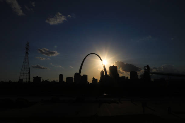 istock St. Louis, Missouri Skyline 813304212