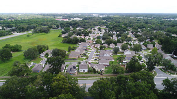 istock The Neighborhood 813306942