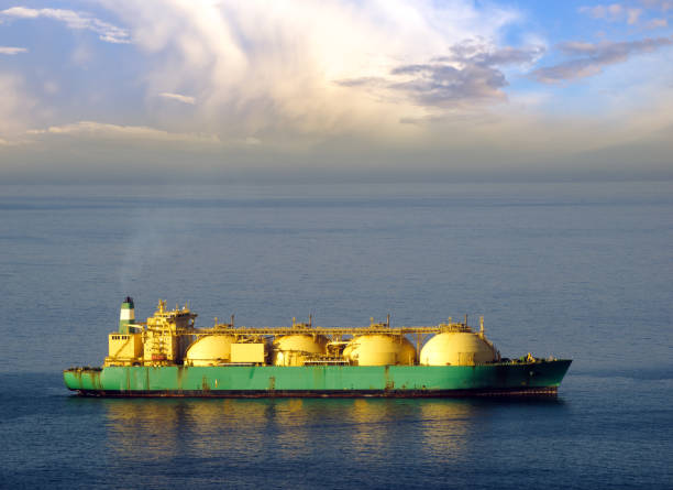 istock Tanker Lng in the sea 813474364