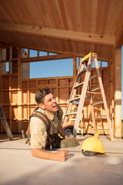 istock Home Building - Injury 813518096
