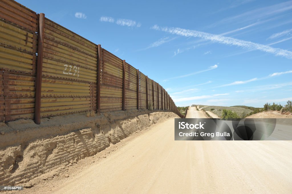 国境の壁 - メキシコのロイヤリティフリーストックフォト