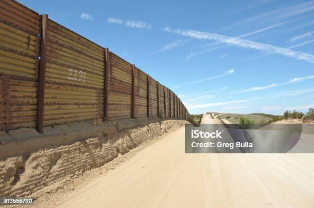 国境の壁 - メキシコのストックフォトや画像を多数ご用意 - メキシコ, アメリカ合衆国, 国境の壁