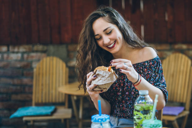 istock I am so hungry this morning 813641272