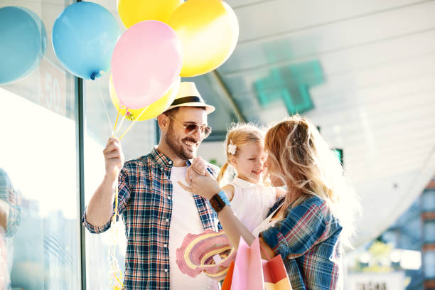 istock Family enjoying shopping 813681788