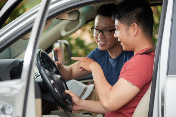 istock Asian Tourists on Road Trip 813729676
