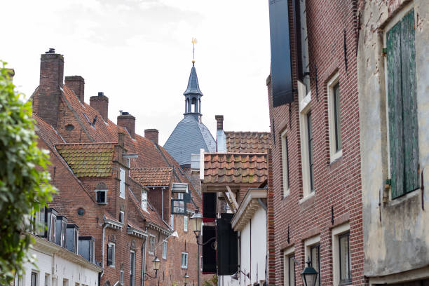 istock Narrow street Amersfoort 813766518