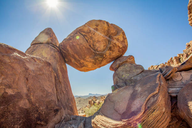 parque nacional de big bend texas - formación de roca fotografías e imágenes de stock