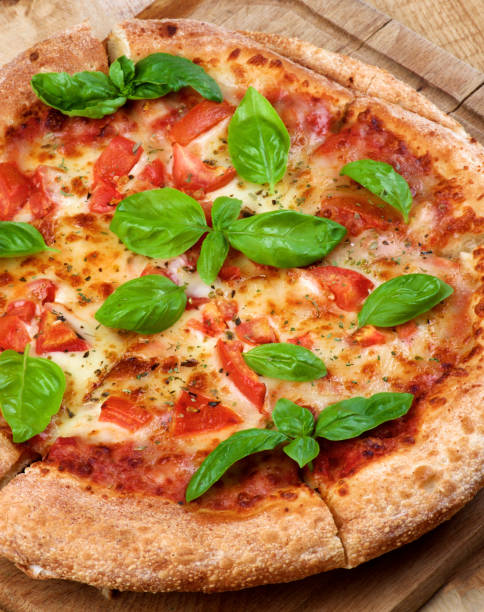 istock Homemade Margherita Pizza 813819038