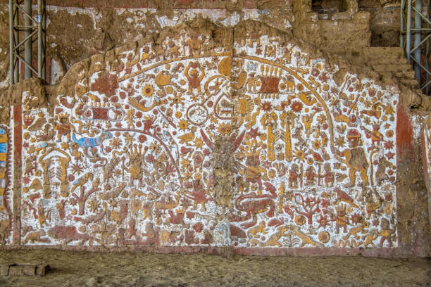 istock Ancient Mural at Huaca de la Luna archaeological site - Trujillo, Peru 813992166
