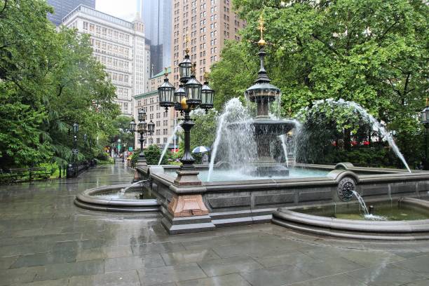 istock City Hall Park, New York 814041482