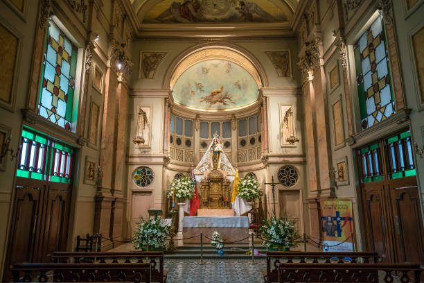 istock Metropolitan cathedral on Plaza de Armas in Santiago, Chile. 814130902
