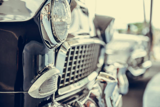 istock Headlight lamp of retro classic car vintage style 814170992