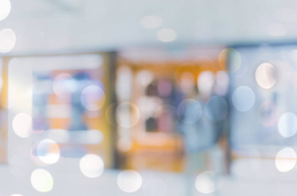 istock Blur shopping mall with circle light background 814192176