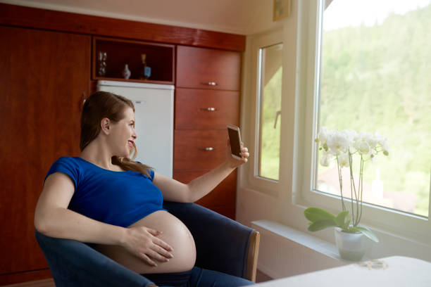 istock memories from my pregnancy 814282830