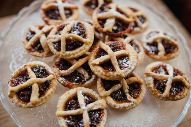 istock Sweet Mince Pies 814350872