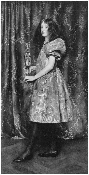istock Antique photo of paintings: Woman 814534736