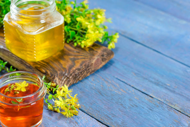 istock St.johns wort tea and honey 814608566