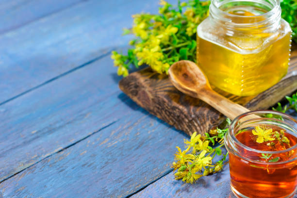 istock St.johns wort tea and honey 814608590