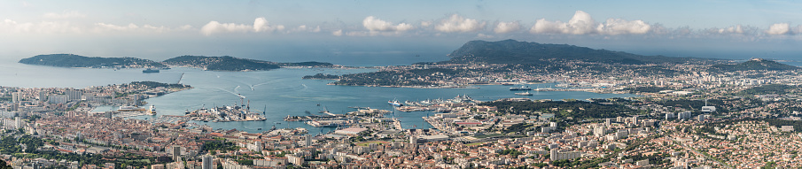 A panoramic view of the city of Toulon France and its harbor.