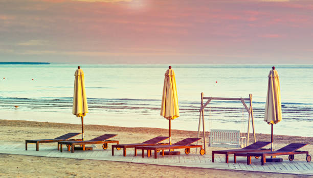 istock Sunrise at a public beach of Jurmala 814945494