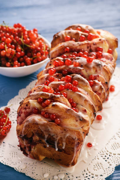 istock Sweet homemade bread with currant jam. 814993356