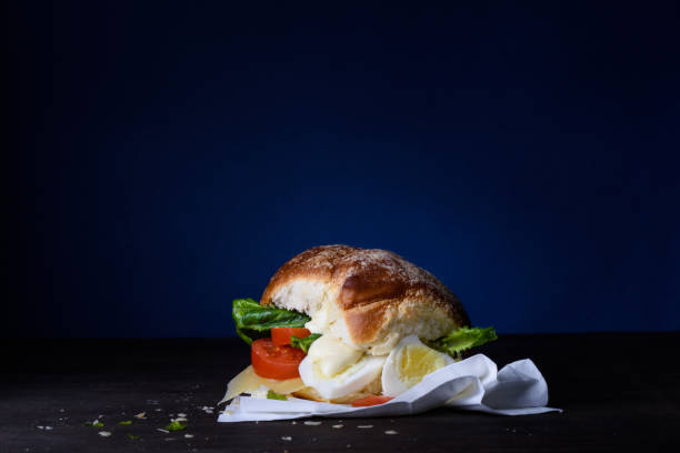 istock Healthy sandwich with boiled egg and vegetables for breakfast. 815015830