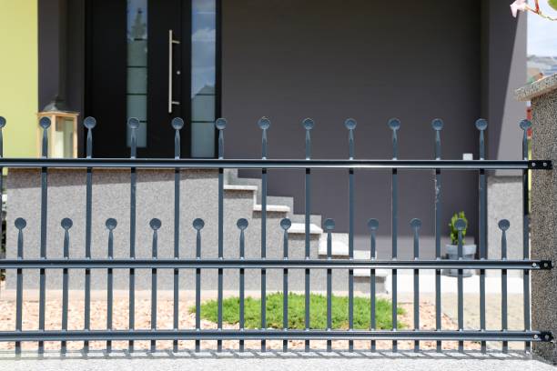 istock New and modern garden fence 815060020