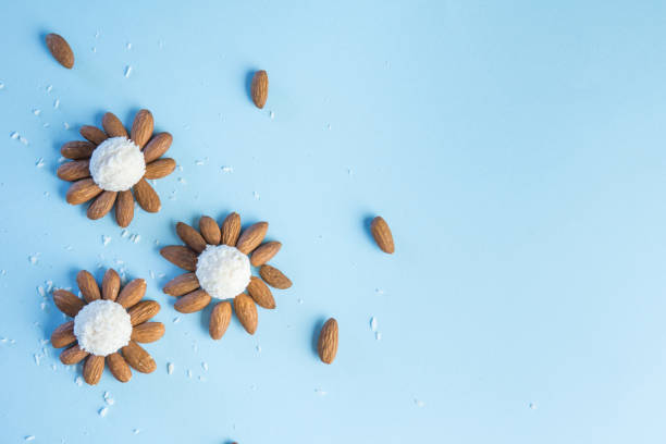 Coconut and almond cookie