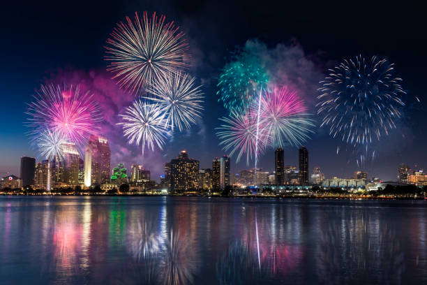 san diego - californie - night cityscape reflection usa photos et images de collection