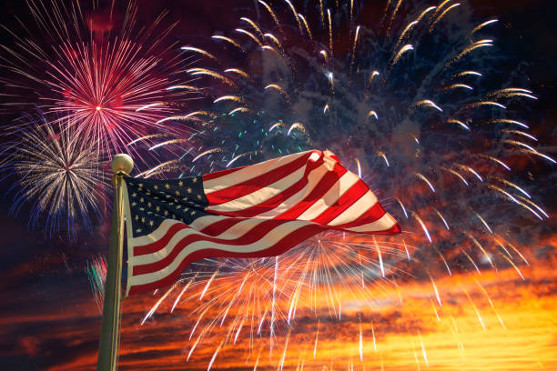 flaga usa - firework display pyrotechnics fourth of july celebration zdjęcia i obrazy z banku zdjęć