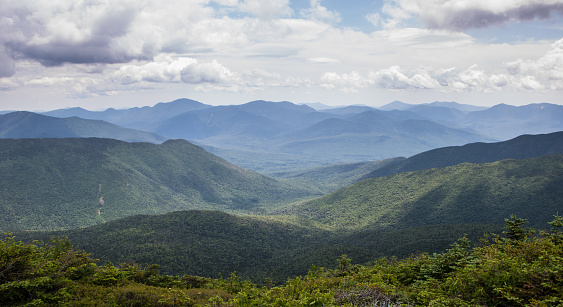 View from the Franconia Ridge trail in the White Mountains