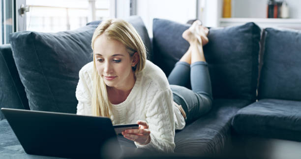 istock She does most of her shopping online 815601918