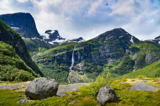 Vue sur la montagne en Norvège - Photo