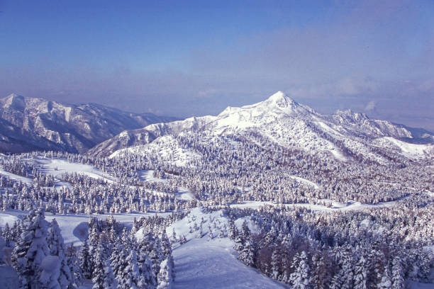 widok z yokoteyama w zimie - mountain scape zdjęcia i obrazy z banku zdjęć